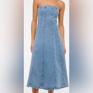 Abercrombie & Fitch: Mila Strapless Denim Midi Dress/Light Medium Blue - Size S